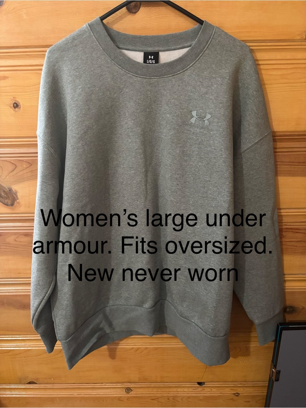Under Armour oversized heathered blue Women's Crewneck Pullover Sweatshirt